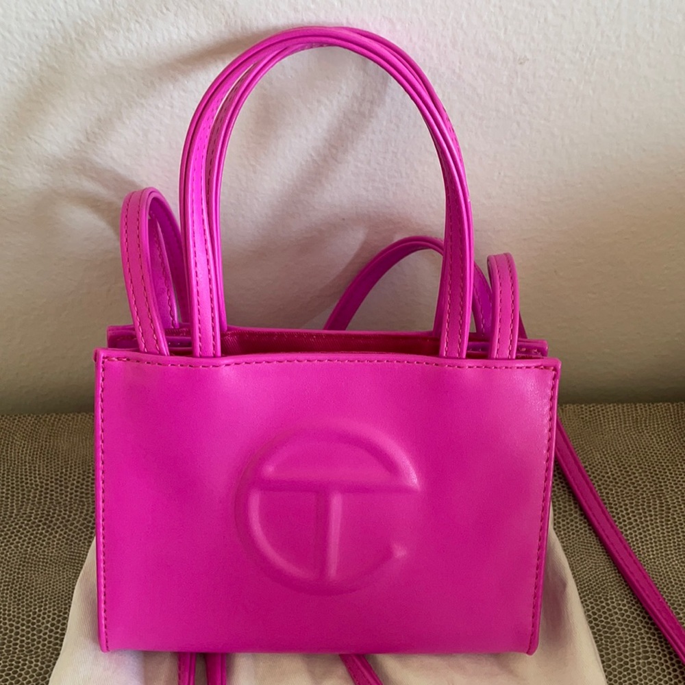 Telfar small Azalea